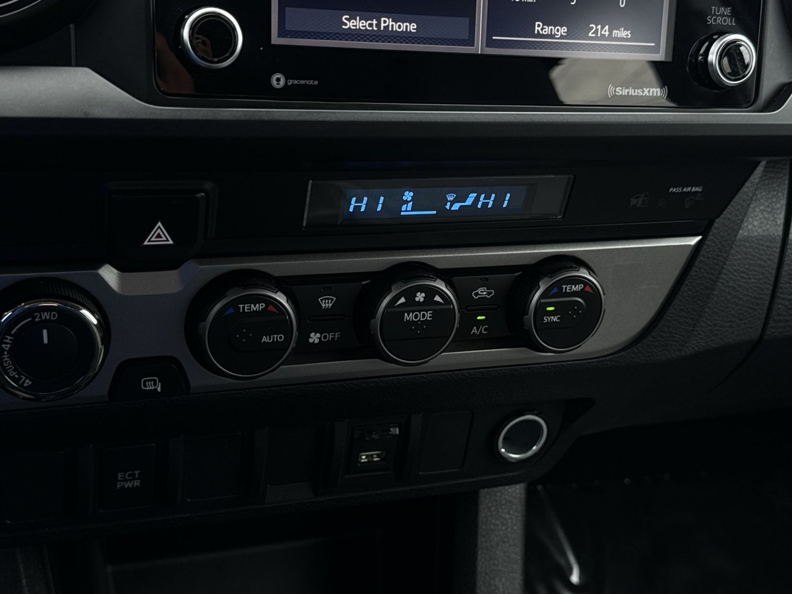 Used 2023 Toyota Tacoma SR AWD/4WD image 20