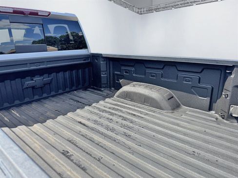 Used 2022 Chevrolet Silverado 2500 LTZ w/ LTZ Convenience Package AWD/4WD image 8