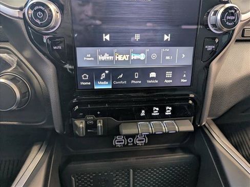 New 2026 RAM 1500 Big Horn AWD/4WD image 18