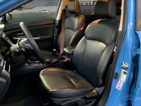 Used 2017 Subaru Crosstrek 2.0i Limited w/ Popular Package #2 image 8