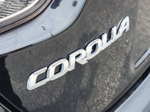 Used 2026 Toyota Corolla LE image 8