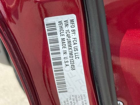 Used 2021 Jeep Cherokee Latitude Lux w/ Trailer Tow Group image 35