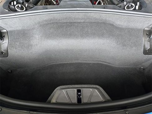 Used 2023 Chevrolet Corvette Stingray Premium Cpe w/ Z51 Performance Package image 30