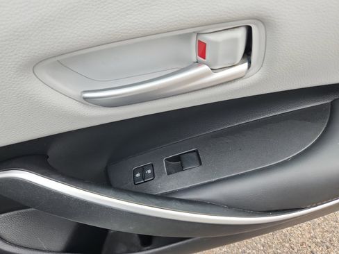 Used 2021 Toyota Corolla SE image 17
