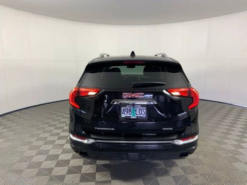 Used 2018 GMC Terrain Denali w/ Advanced Safety Package AWD/4WD image 9
