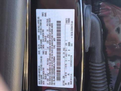 Used 2021 Lincoln Corsair Reserve w/ Equipment Group 201A image 25