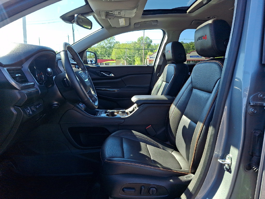 Used 2023 GMC Acadia AT4 w/ Technology Package AWD/4WD image 18