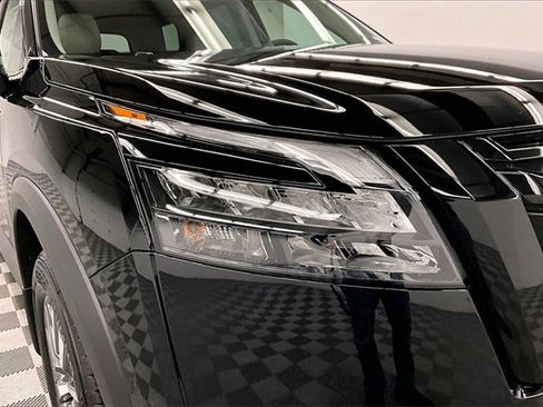 New 2025 Nissan Pathfinder SL w/ Lighting Package (N92) image 13