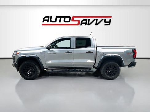 Used 2023 Chevrolet Colorado Trail Boss w/ Advanced Trailering Package AWD/4WD image 4