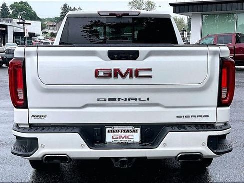 Used 2021 GMC Sierra 1500 Denali w/ Denali Ultimate Package AWD/4WD image 8