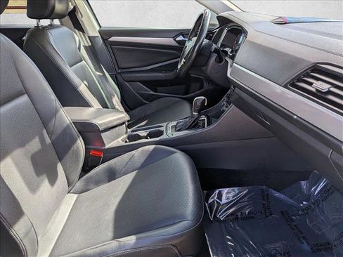 Used 2019 Volkswagen Jetta SE image 21