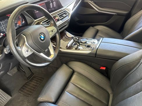 Used 2019 BMW X7 xDrive40i w/ Premium Package AWD/4WD image 4