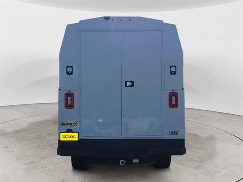 New 2025 Chevrolet Express 3500 w/ Power Convenience Package image 4