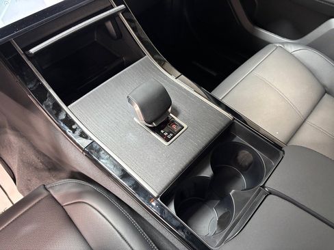 New 2026 Land Rover Range Rover Velar S image 13