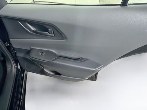 Used 2026 Toyota Prius LE FWD image 27