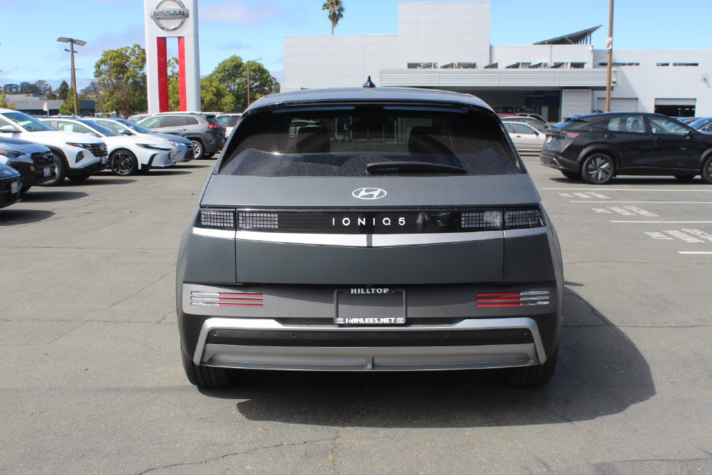 New 2026 Hyundai Ioniq 5 SEL RWD image 8