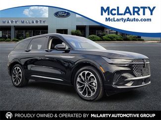 Certified 2024 Lincoln Nautilus Reserve video 1