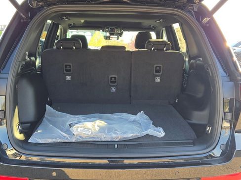 New 2025 Jeep Grand Cherokee Laredo X image 17