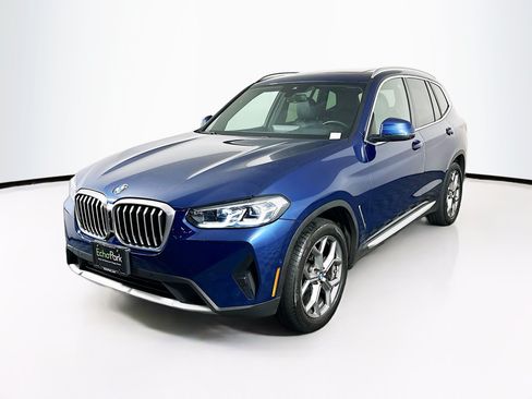 Used 2023 BMW X3 xDrive30i w/ Premium Package AWD/4WD image 3