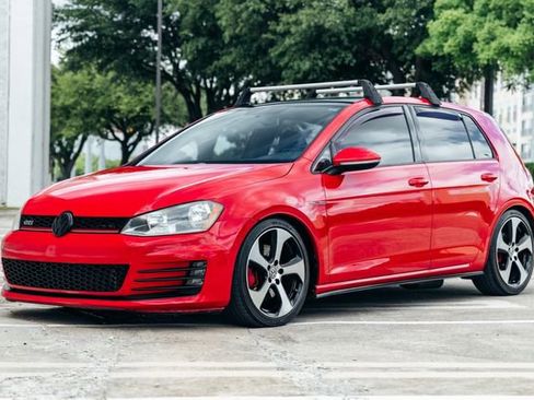 Used 2015 Volkswagen GTI S FWD image 6