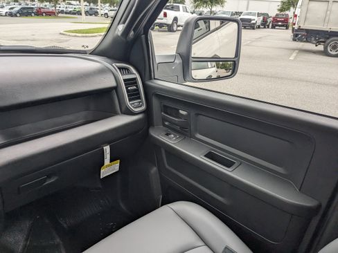 New 2025 RAM 3500 Tradesman w/ Chrome Appearance Group image 15