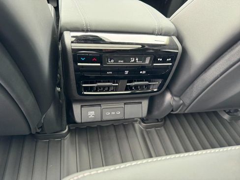 Certified 2026 Acura MDX w/ Technology Package AWD/4WD image 12