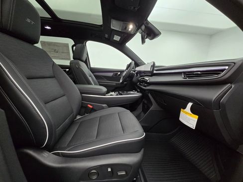 New 2026 Buick Enclave Sport Touring w/ Super Cruise Package image 39