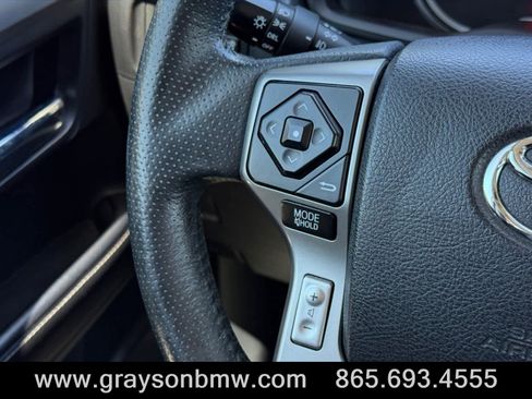 Used 2017 Toyota 4Runner SR5 RWD image 19