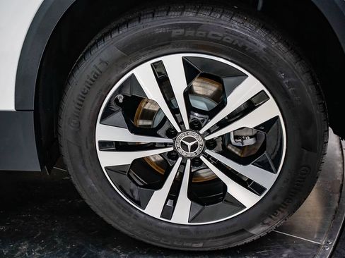 Certified 2024 Mercedes-Benz GLA 250 image 10