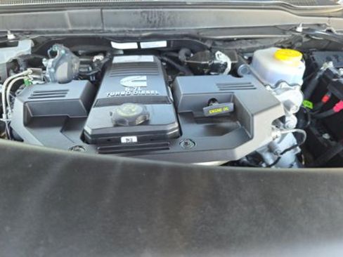 Used 2023 Jeep Grand Cherokee L Limited RWD image 25