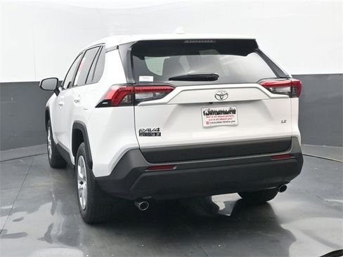 New 2025 Toyota RAV4 LE image 17