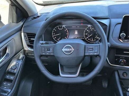 New 2026 Nissan Rogue SV w/ Cold Weather Package FWD image 24