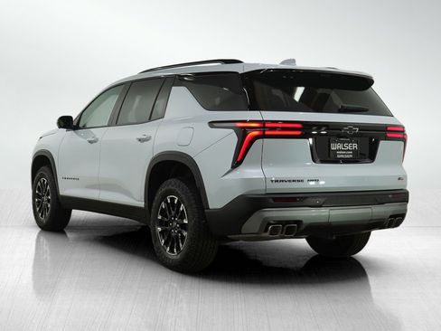 Used 2026 Chevrolet Traverse Z71 w/ Driver Confidence Package AWD/4WD image 4