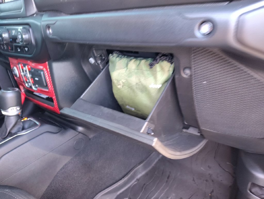 Used 2021 Jeep Gladiator Sport AWD/4WD image 32