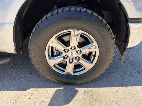 Used 2020 Ford F150 XLT w/ Equipment Group 302A Luxury AWD/4WD image 27