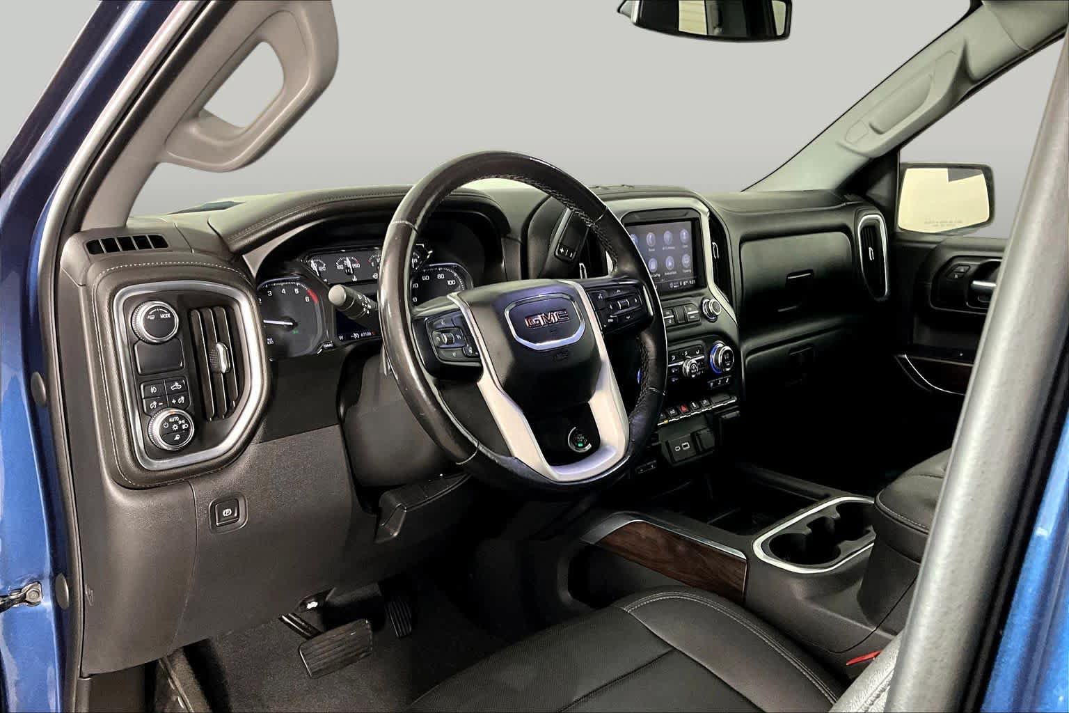 Used 2021 GMC Sierra 1500 SLT RWD image 16