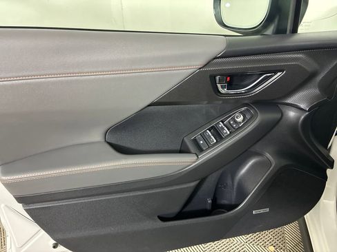 Certified 2025 Subaru Crosstrek 2.5i Limited w/ Crosstrek Mirror Package image 14
