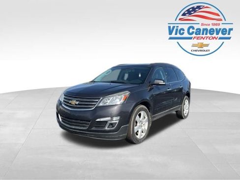 Used 2016 Chevrolet Traverse LT w/ Style and Technology Package image 1