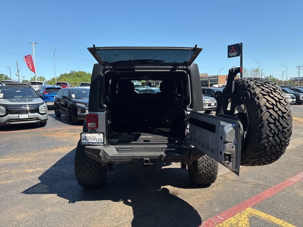 Used 2016 Jeep Wrangler Unlimited Sport w/ Quick Order Package 24S AWD/4WD image 9