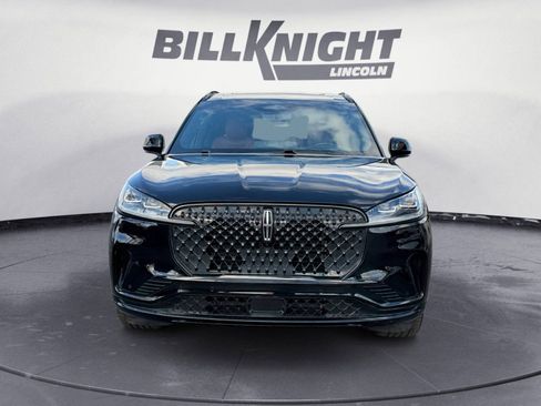 Certified 2025 Lincoln Aviator Reserve w/ Equipment Group 201A image 8