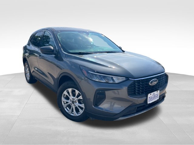 Used 2023 Ford Escape Active AWD/4WD image 12