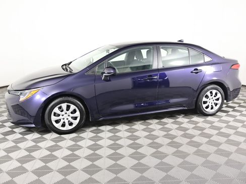 Used 2024 Toyota Corolla LE image 9