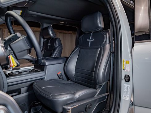 Used 2025 Ford F350 XL image 25