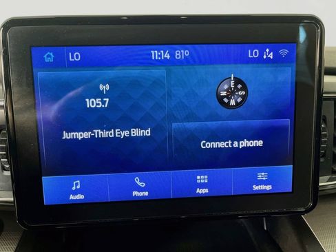 Used 2020 Ford Explorer XLT w/ Equipment Group 202A AWD/4WD image 19