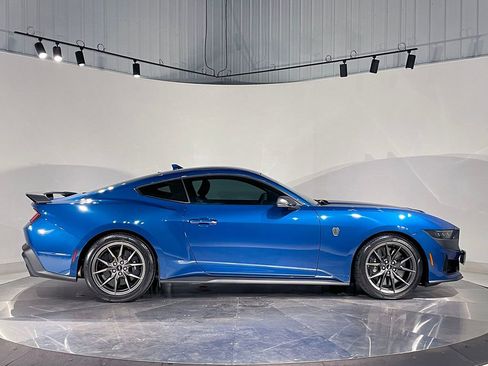 Used 2024 Ford Mustang Dark Horse image 5