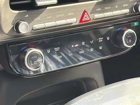 New 2026 Hyundai Palisade FWD Hybrid image 15