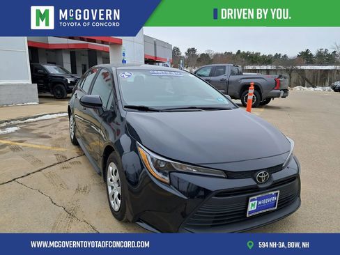Used 2024 Toyota Corolla LE image 8
