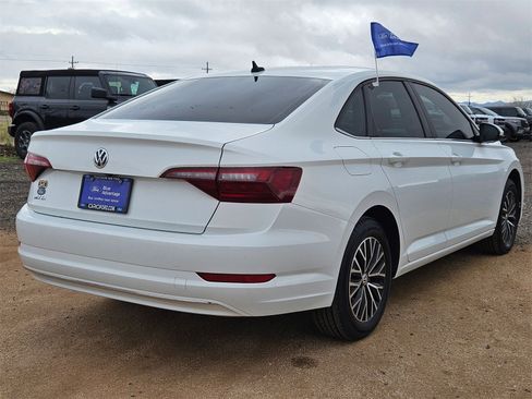 Used 2020 Volkswagen Jetta SE image 5