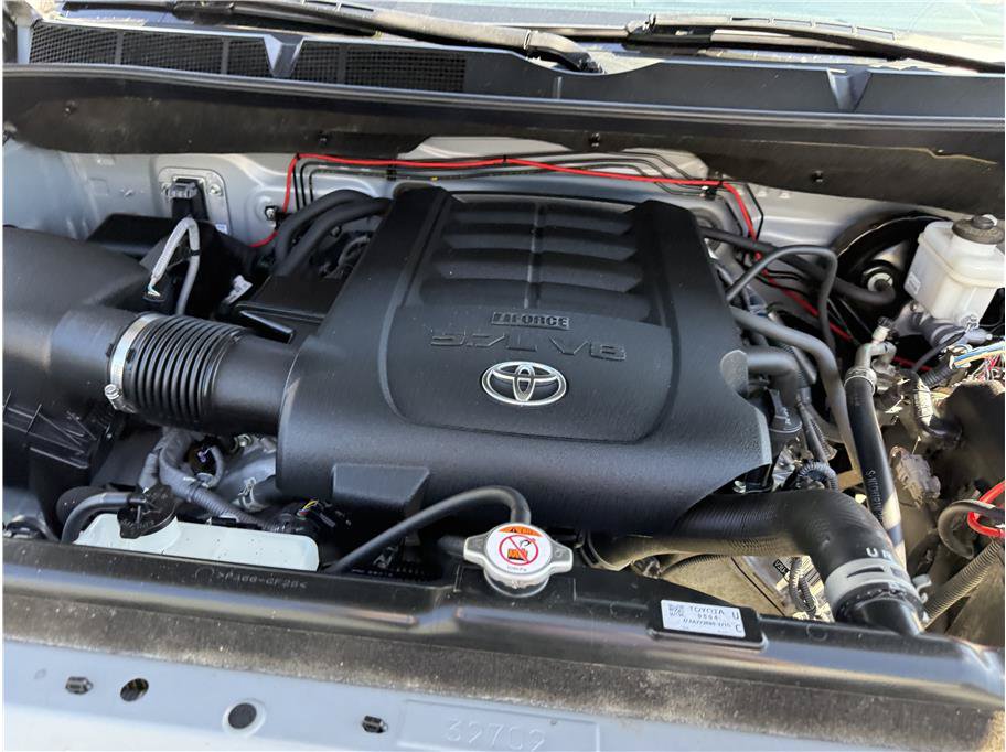 Used 2019 Toyota Tundra SR5 w/ TRD Off Road Package AWD/4WD image 28