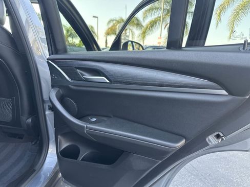 Used 2024 BMW X3 xDrive30i image 40